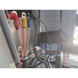 vai-tro-cua-microinverter-trong-viec-giam-ton-that-do-bong-che