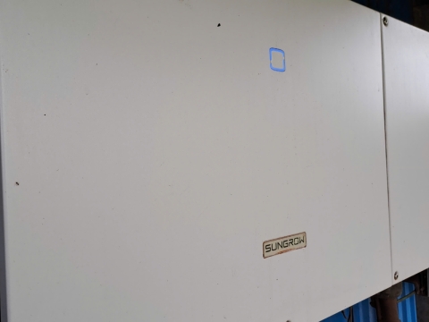 chi-tiet-nang-cap-he-thong-lam-mat-chu-dong-cho-inverter