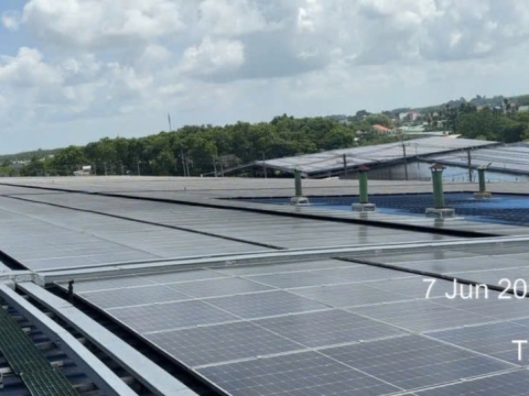 loi-ich-cua-kha-nang-mo-rong-mo-dun-cua-microinverter-trong-he-thong-dien-mat-troi